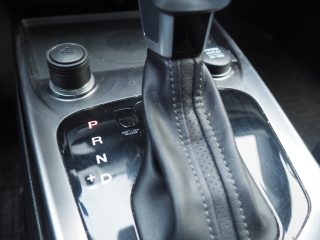 SsangYong Tivoli grand foto 15