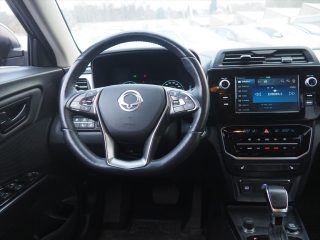 SsangYong Tivoli grand foto 21